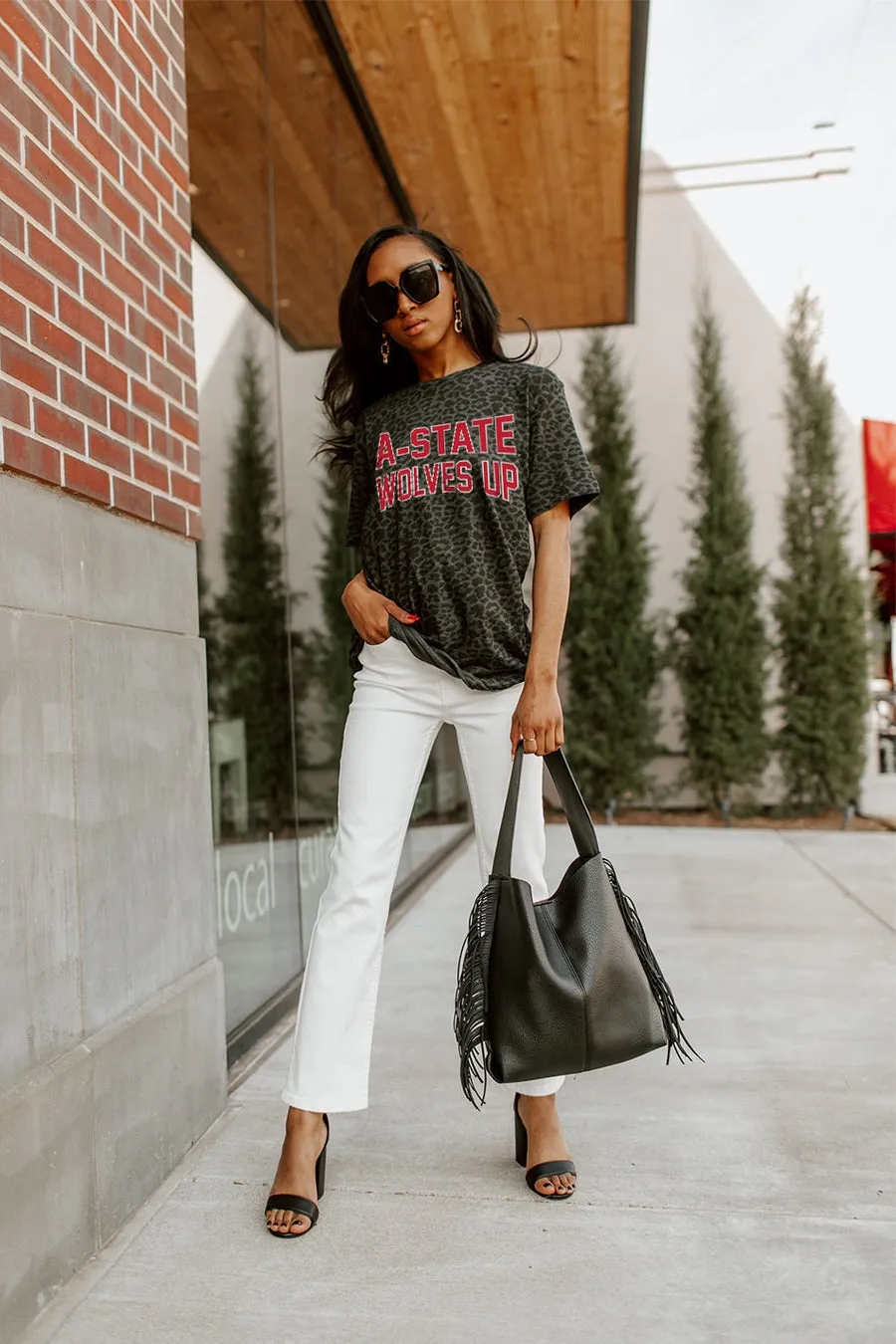 ARKANSAS STATE RED WOLVES "FAN FAVORITE" LEOPARD STANDARD FIT CREW NECK TEE