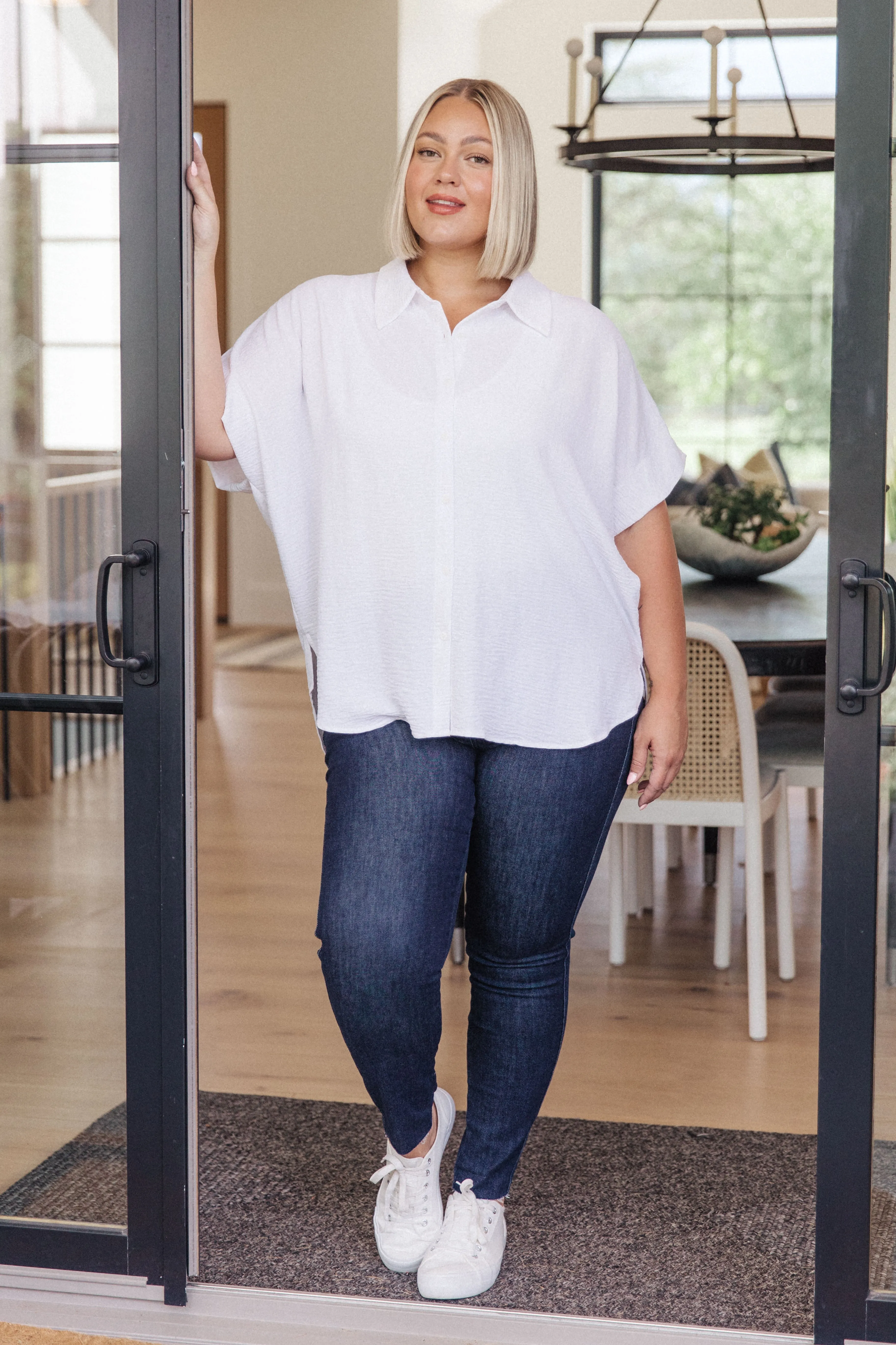 SWEET SIMPLICITY BUTTON DOWN BLOUSE