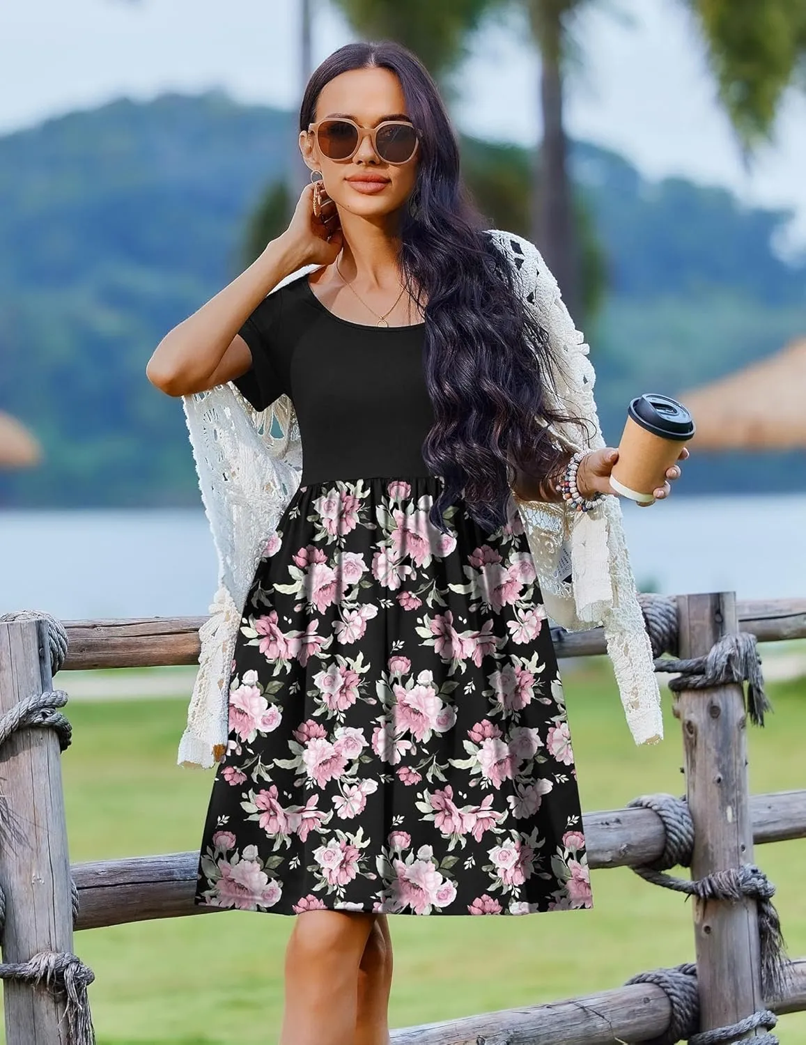 Zeagoo Womens Casual Dress Floral Patchwork Summer Dress Square Neck Short Sleeve A Line Flowy Swing Mini Dress with Pockets